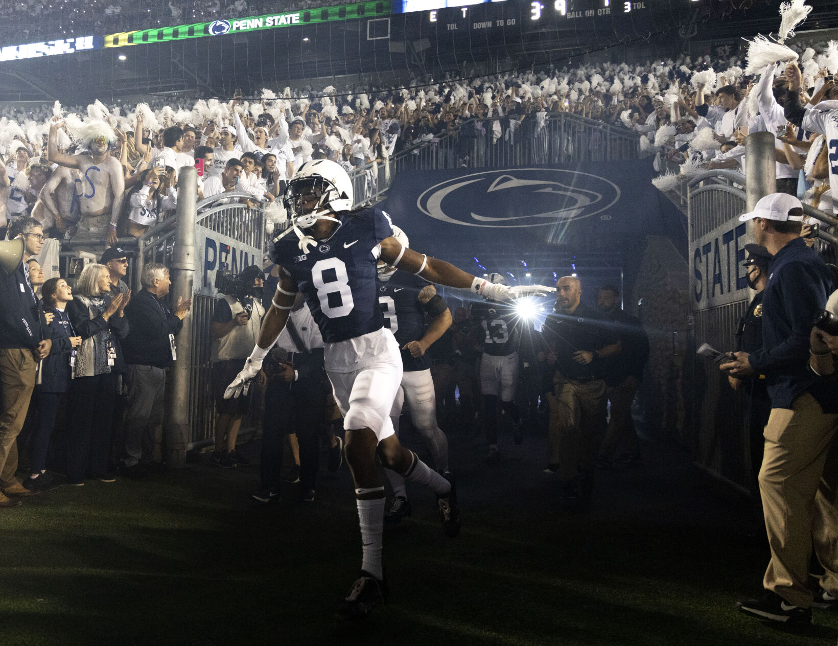 Penn State football vs. Indiana, team entrance